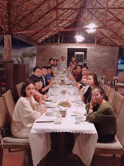 Thưởng thức ẩm thực trên đảo Tuần châu tại nhà Hàng Vịnh Cát - Sandy Bay