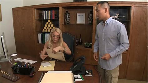 Secretary Fingering Videos Page XVIDEOS