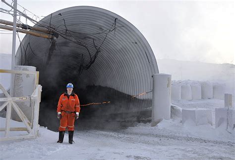 Photo A Piece Of Your Mine Nunavik Trainer At Raglan Nickel Mine