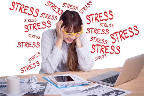Symptoms of Stress: Physical, Emotional, Behavioral & More 