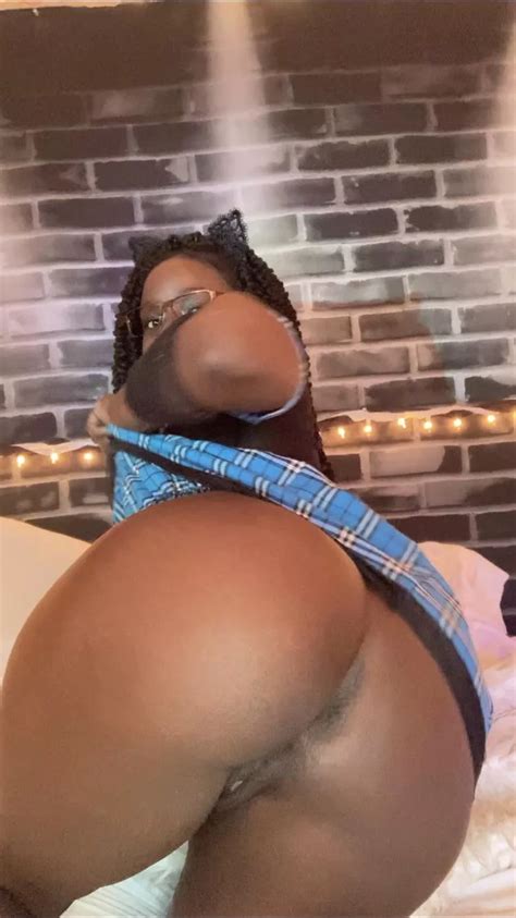 Happy Thursday Nudes SchoolGirlSkirts NUDE PICS ORG