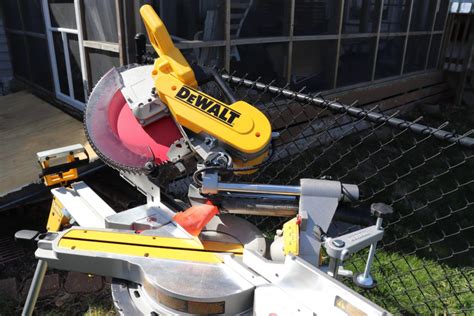 Dewalt Miter Saw Dws Review The Tool Pig