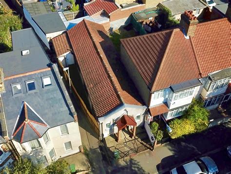 Transport Routes Between Walthamstow and Wood Green 7