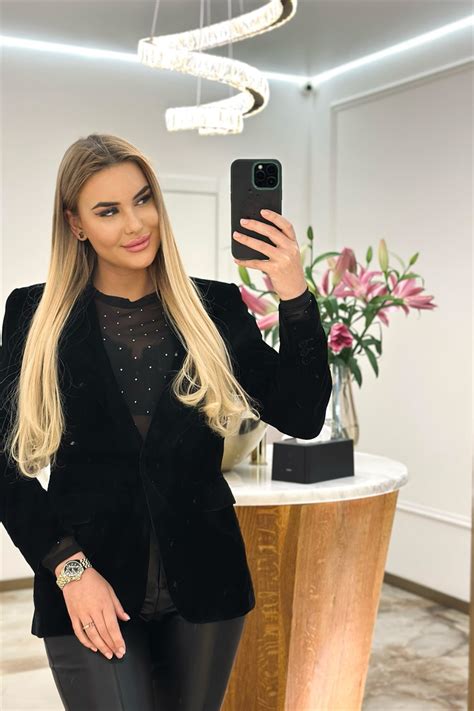 Wonderful Olga Y O From J Rmala With Blonde Hair Id Ladadate