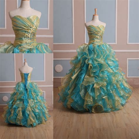 2020 In Stock Sex Ball Gown Quinceanera Dresses With Beading Crystals