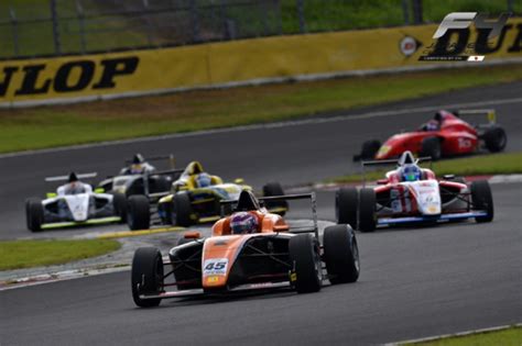 Formel Japan Vierkampf In Motegi