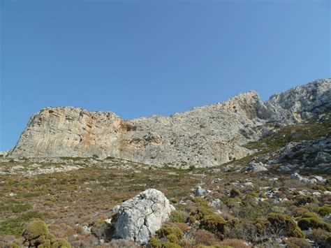 Kalymnos or “how to climb the Aegean” | excitingly vertical