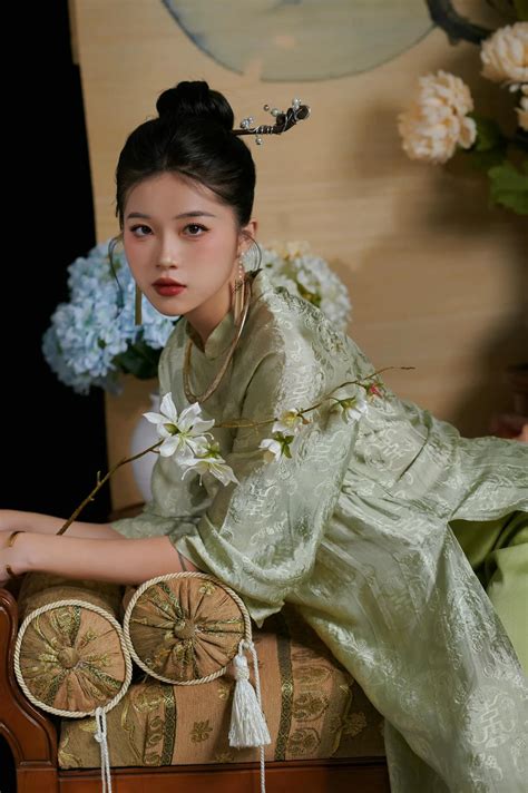 Vương Khánh Ly Hot girl Phú Thọ visual trong veo hội anh em phải mê