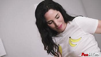 Shameless Brunette Amateur European Wench Linda Del Sol Fucking The Selfie Stick To Orgasm