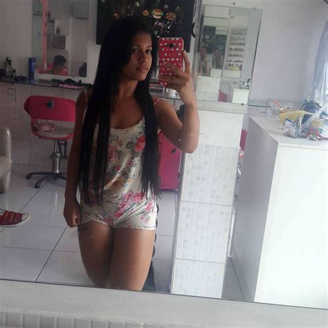 SEXY LATINA ShesFreaky