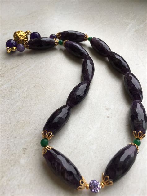 Аметистовое колье | Jewelry, Beaded necklace, Necklace