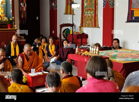 Sand Mandala Avalokiteshvara In Tibet Hanover 2012 Stock Photo Alamy