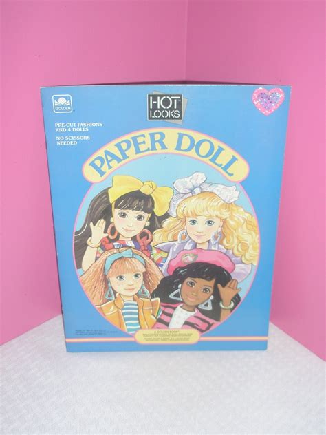 Vintage HOT LOOKS Paper Doll Book Hot Looks Paper Dolls Mimi Stacy Zizi Chelsea