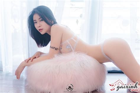 Ảnh Gái Xinh Mặc Bikini Sexy Đẹp Trong Suốt Mỏng Lọt Khe