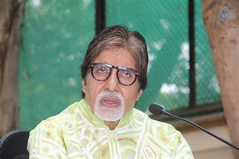Amitabh Bachchan Birthday Meet - Photo 3 of 21