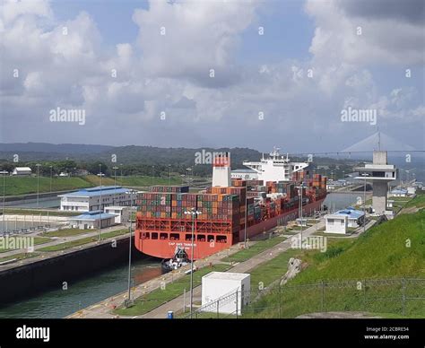 Cargo Ship Crossing Panama Canal Panama Canal Panama Stock Photo Alamy