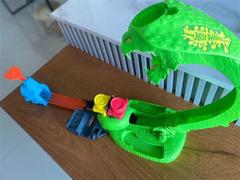 Pista Hot Wheels Serpente Brinquedo Hot Wheels Usado Enjoei