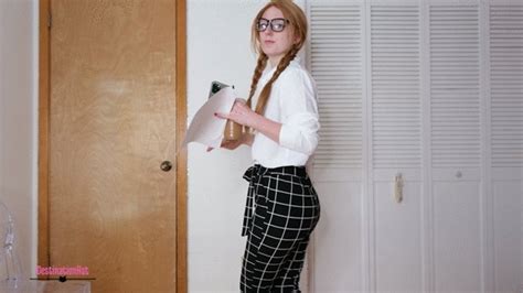 A Good Wife Would Expand Her Tits DestinationKat Clips Sale