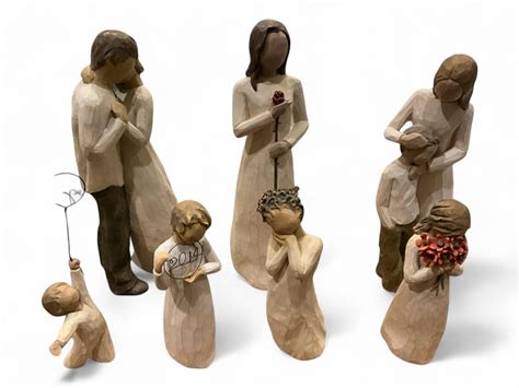 willow tree figurines 1