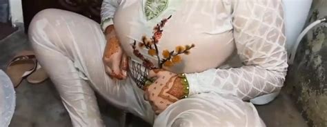 Washroom Nahaty Hue Desi House Wife Pakistani BBW Porn XHamster