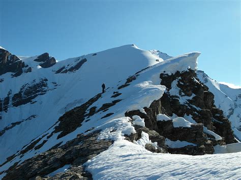 Bernské Alpy ; Horalka - web o alpinismu a VHT