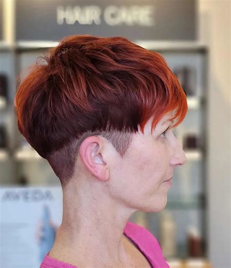 Bowl Haircut Women