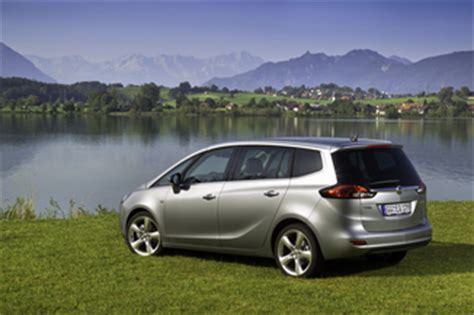 Fiche Technique Opel Zafira Tourer Cdti Ch Ecoflex Cosmo Pack