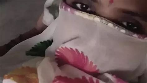 Desi Bhabhi Ki Chut Ki Ang Bhujhai Devar Ne Indian Blowjob Porn Xhamster