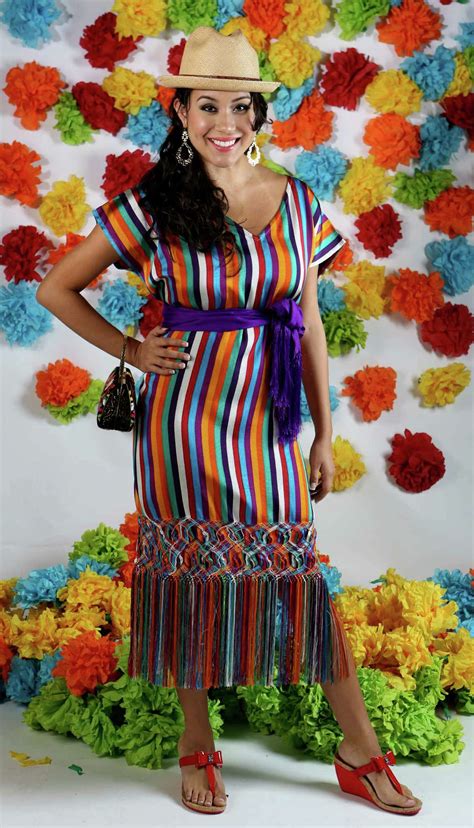 How to dress for San Antonio's Fiesta