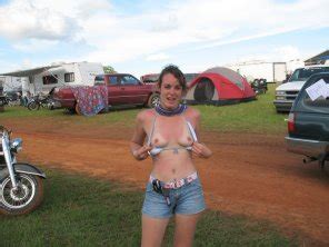 Flashing Her Sunburned Chest Porn Pic