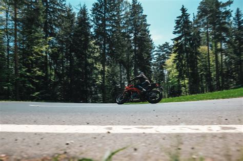 Hyper Naked Bike Vergleich Ktm Super Duke R