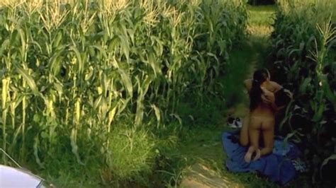 Nude Video Celebs Nathalie Hart Siphayo