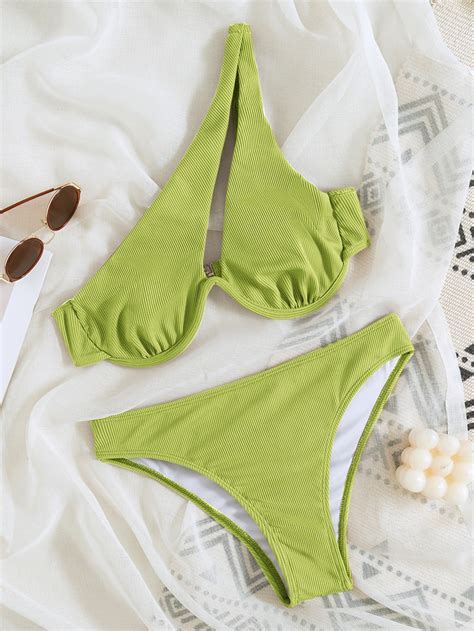 Bañador bikini con aro de canalé fruncido con abertura