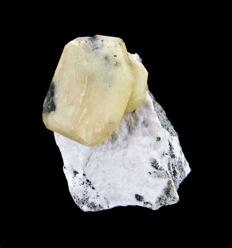 Narsarsukite - THUMB1315 - Mont St. Hilaire - Canada Mineral Specimen