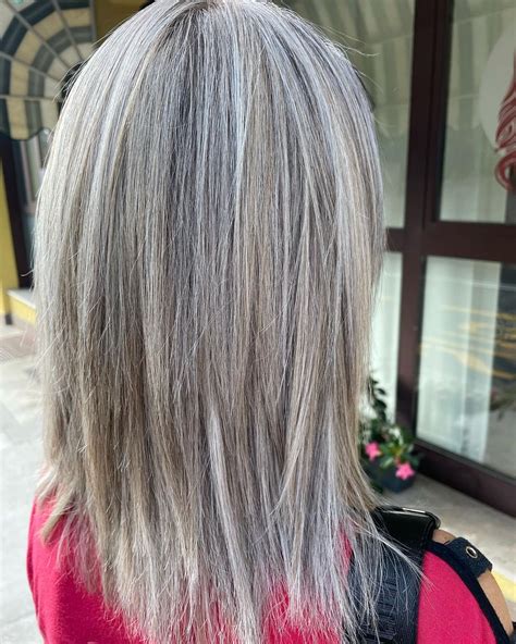 colpi  luna su capelli bianchi foto  consigli trucchitv