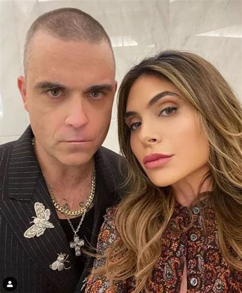 Robbie Williams And Wife Ayda Field Admit To Urinating In Showbiz Pals