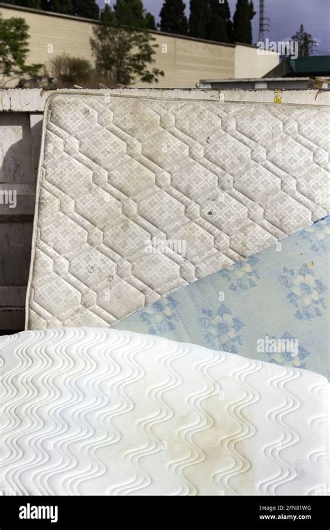 Clean point hi-res stock photography and images - Alamy