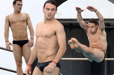 Tom Daley Looks Naked As He Shows Off His Incredible Body And Insane Abs On Beach Mirror Online