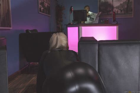 Bridgette B The Butt Plug Burglar Image Porn Pic