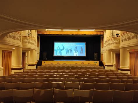 Il Cinema Boldini Prosegue Le Proiezioni In Sala Estense Anche Per Il