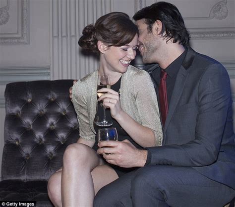 Reddit Users Confess The Worst Ways They Messed Up Opportunities For Sex Daily Mail Online