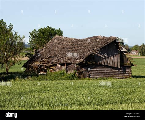 Old Wooden House Stock Photo Alamy