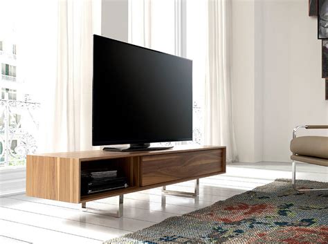 Mueble TV de madera chapada en Nogal Angel Cerdá S L