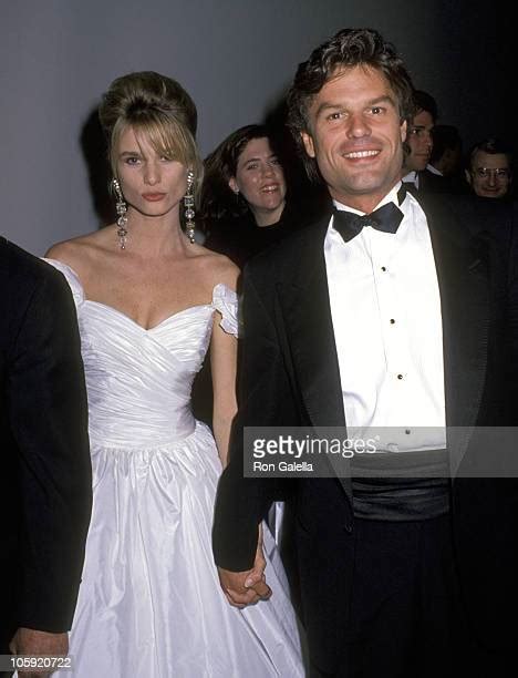 61 Photos Et Images Haute Résolution De Harry Hamlin Sheridan Getty