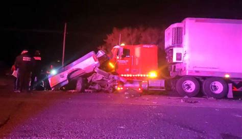 Fallecen 3 Jóvenes Tras Chocar De Frente Contra Un Tráiler En La