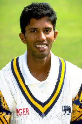 Cricket updates and Stories: Kumar Dharmasena umpiring career got started