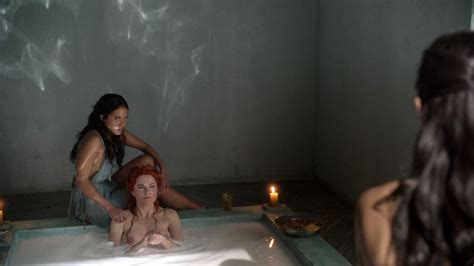 Naked Lucy Lawless In Spartacus Blood And Sand