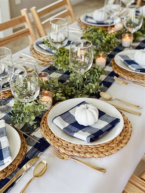 11 Best Thanksgiving Table Decor Ideas - Decoholic