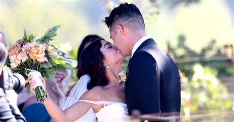 Sarah Hyland and Wells Adams' Wedding Photo Album