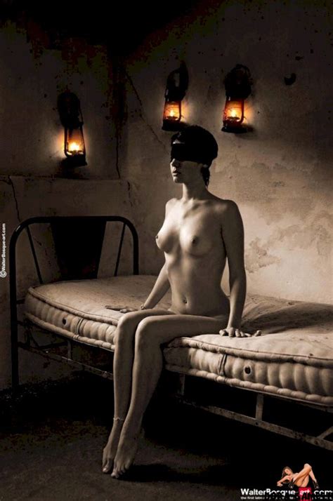 Current Erotic Blindfolded Nudespuri Nudes Porn Pic